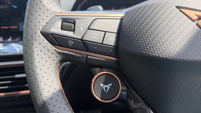 CUPRA Leon 1.5 eTSI 150 V2 5dr DSG Petrol Hatchback - Image 17